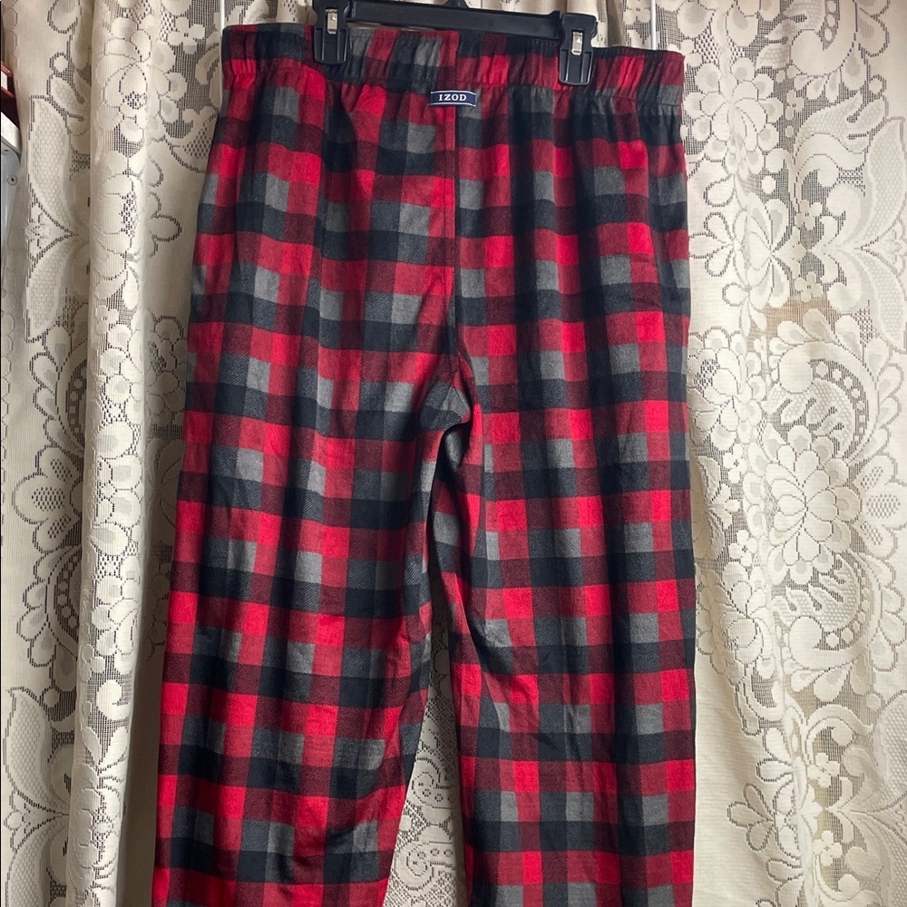 Izod Red and Black Checkered Lounge Pants